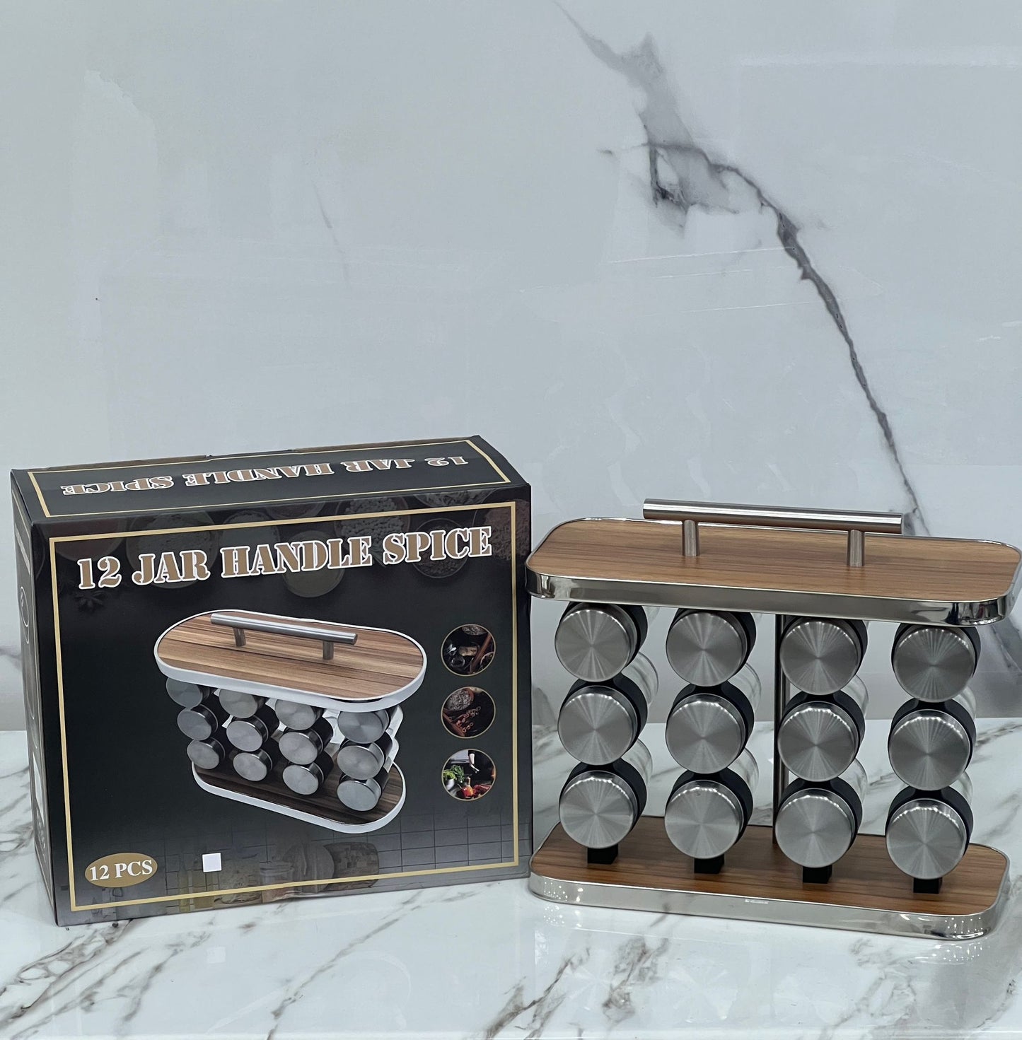 Ensemble de 12 pots à épice