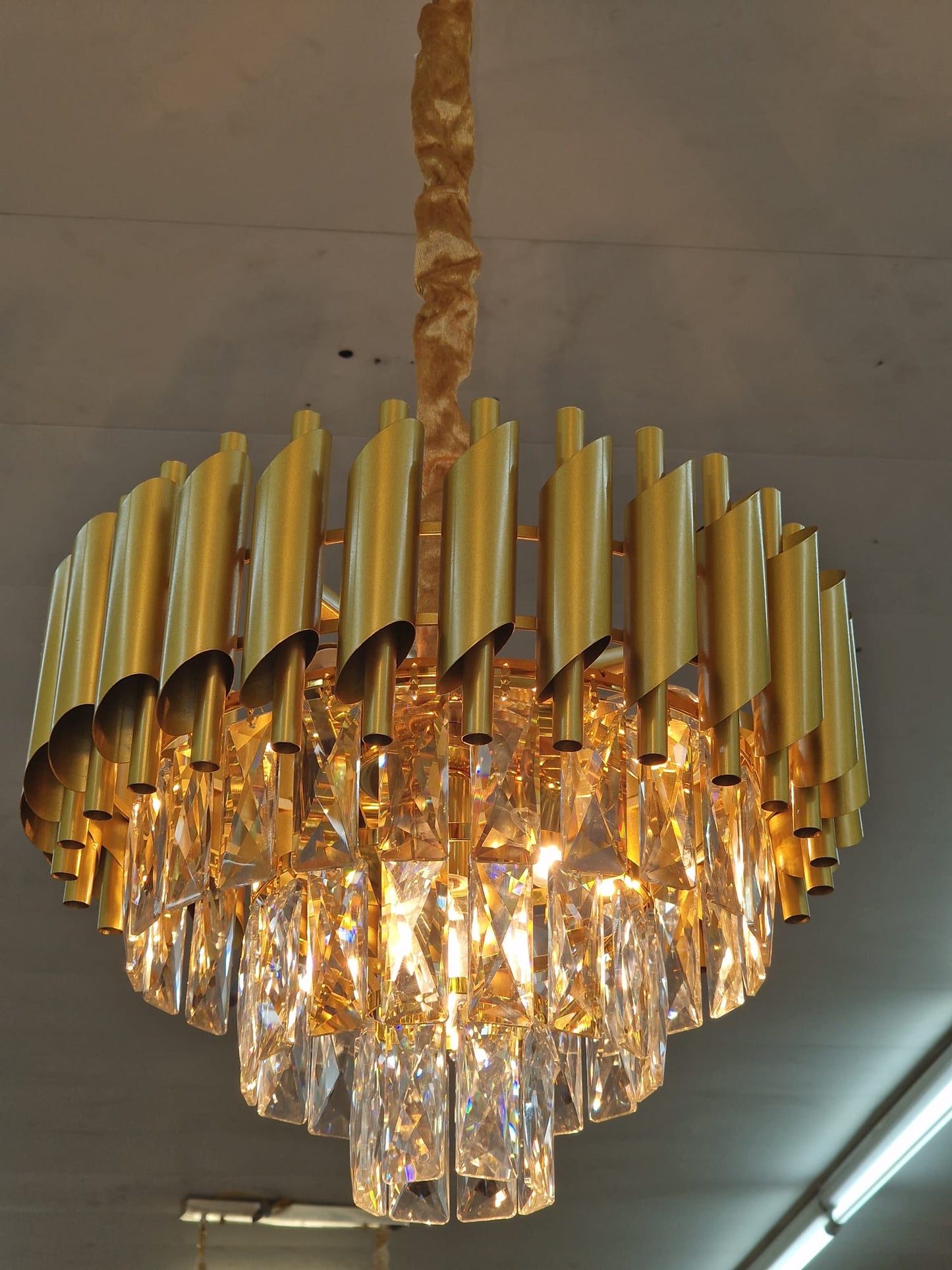 Petit lustre doré cristal
