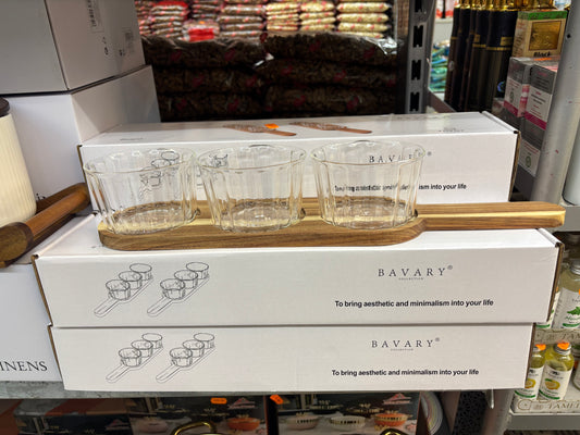 Présentoir en verre avec planchette